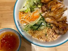 香茅烤鸡扒捞檬粉-越小品·越南餐厅(万科里店)