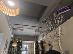 -大众跷脚牛肉馆·非遗传承单位(峨眉山店)