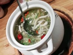 蘑菇菌汤-海岛渔村大酒店(云霄路店)