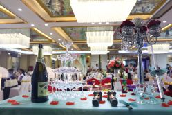 -艾米婚纱&婚礼策划