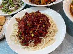-汗腾格里·风味餐厅(新疆驻京办店)