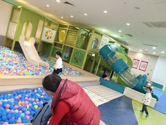 -乐之童成长中心(宝山万达店)