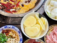 -重庆风光老灶火锅城(同德广场店)