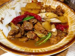 西域秘制大盘鸡-西域阿里马新疆菜·清真(桂花路店)