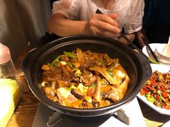 -茅炒屋龙虾·烧烤·湘菜(新河路店)