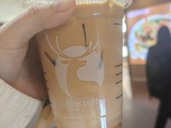 -瑞幸咖啡(外滩SOHO店)