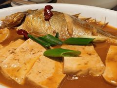 -小船渔村•大连菜•大连焖鱼(黄河路店)