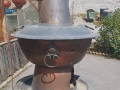 -果松木炭酸菜铜火锅·外婆参鸡汤