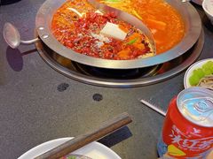 -沸炉重庆老火锅(军事博物馆店)