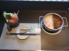 牛油鸳鸯锅底-壹小馆.皇城老妈(成都太古里店)