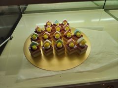 -月色西餐厅·海鲜刺身·烧烤(科学城保利郡雅酒店)