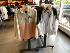 -NIKE北京马连道换季优惠店
