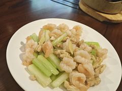 -老广酒楼(樱花店)