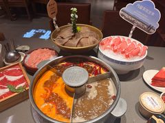 三拼锅底-巴奴毛肚火锅(大剧院店)