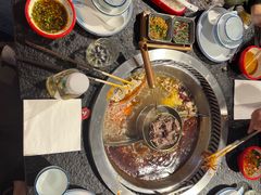 -醉董牛川派鲜肉自选火锅(烟台店)