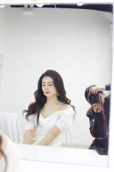 -欣薇婚纱(新源乐汇城店)