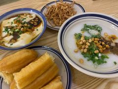 扁担豆腐脑-正南齐北·老街糯米团(洪崖洞店)