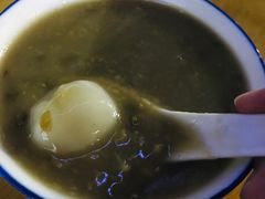 绿豆沙加汤圆-勤記甜品