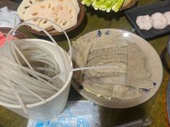 -黄潇洒老火锅(九眼桥宏济巷店)