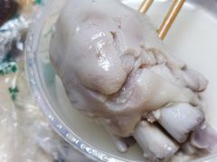 -雷祖芳老妈蹄花店