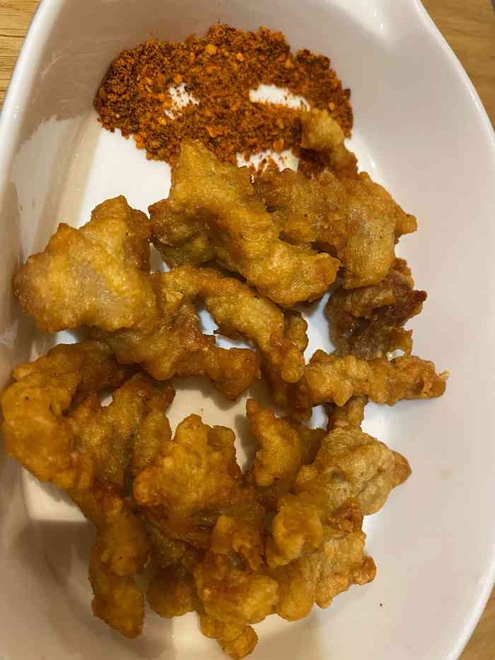 粤式煲汤(长泰广场店)-"出来觅食又转到了长泰广场,这里的美食小吃