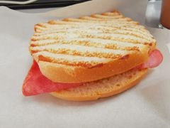 -星巴克(北京中关村南大街店)