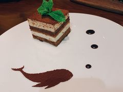 -GreyWhale灰鲸餐厅(武汉国际广场店)