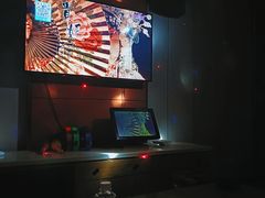 -蓝尊量贩(黄河路店)