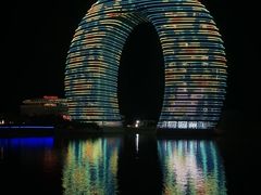 -湖州太湖旅游度假区-月亮广场