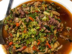 酸辣鸡杂-自贡盐帮菜·玩辣餐厅(樱花园西街店)