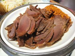 特色香卤-渝蛙馆(新百店)