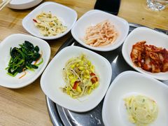 -亲昵春川鸡排(韩国美食街店)