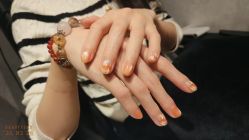 -悦指间美甲美睫