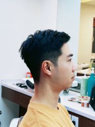 -理昂男士理发店 Barber shop