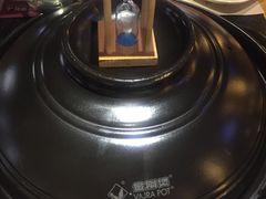 -洪氏嗨捞·广东猪肚鸡·椰子鸡火锅(西咸万象城店)