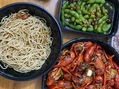 -肥肥虾庄·金牌油焖大虾(杨园滨江时代walk店)