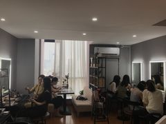 -ME觅妆·定制美妆·彩妆私教(菱角湖店)