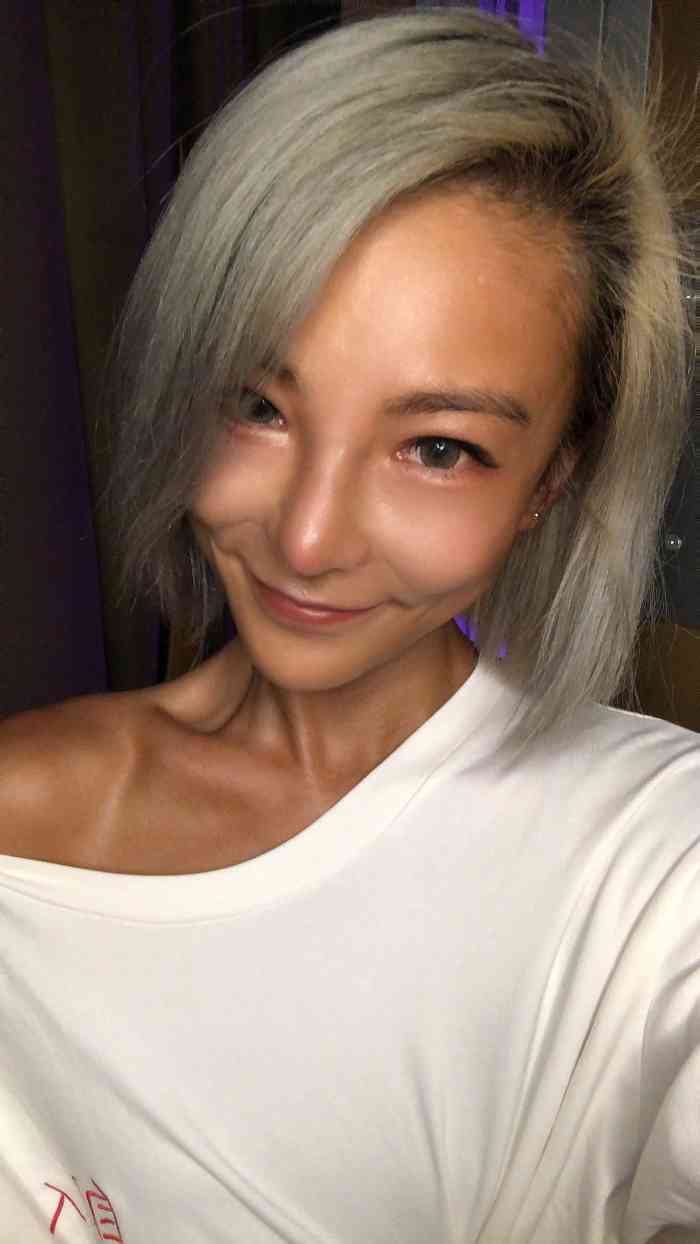 black magic tanning studio日晒古铜美黑馆(力宝广场