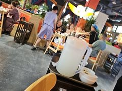 -老船舫·现做活鲜鱼馆(东郊记忆店)