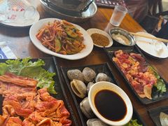 -韩风烤牛肉冷面店
