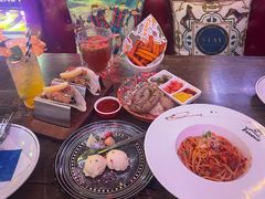 -Famous肥猫墨西哥音乐餐吧(五棵松华熙LIVE店)