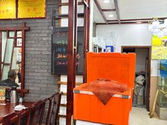 -湖南人家湘菜馆(镇江路店)