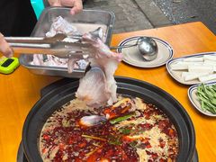 -小饕荟雅安贡椒鱼鲜馆(广福桥店)