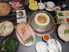 -得意咚瓜·顺德鱼生·冬瓜火锅(深圳首店)