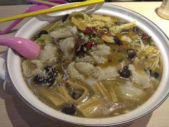 龙利鱼酸菜鱼面-友达面馆(桥西万象城店)