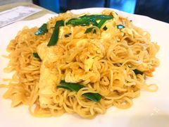 -喝丢一只鞋辣炒海鲜小烧烤(三八广场店)