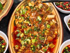 -老来福·非遗酸汤兔(凯旋路店)