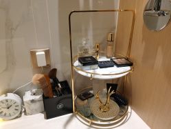 -香港倾城国际·美容美体中心