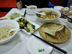 -生活本该如此北京小馆(周庄嘉园店)