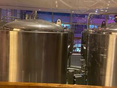 -The BREW·酿餐厅(浦东嘉里大酒店)